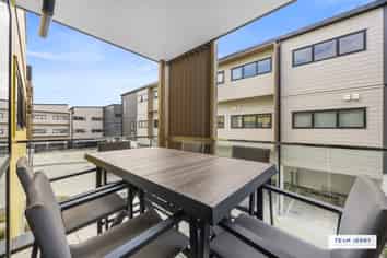 106/5 Newelm Lane, Flat Bush