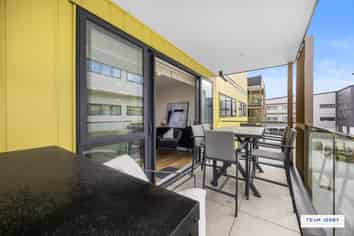 106/5 Newelm Lane, Flat Bush