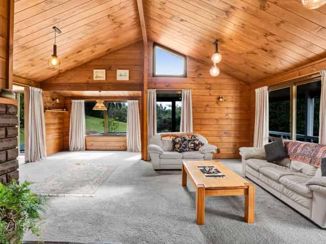 65 Veale Road, New Plymouth