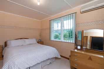 24 Bertram Street, Hillcrest