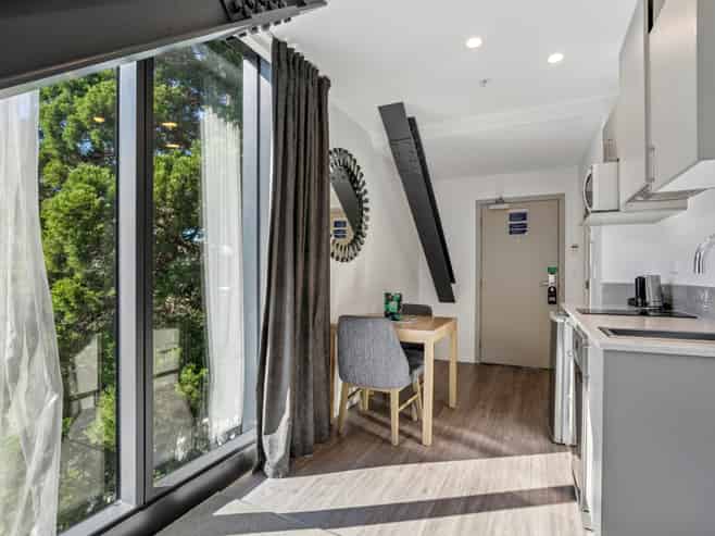 324 (Door/18-24 Frankton Road, Queenstown