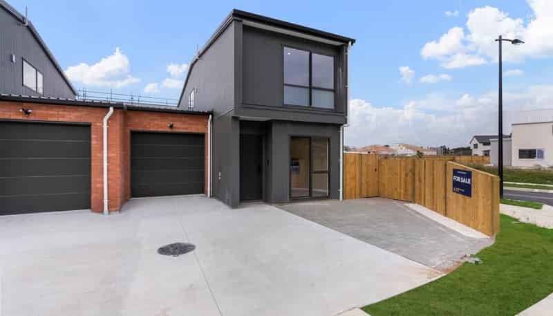 16 & 18 Mangapu Road, Opaheke