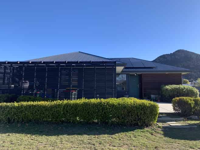 5 Marbleleaf Lane, Albert Town