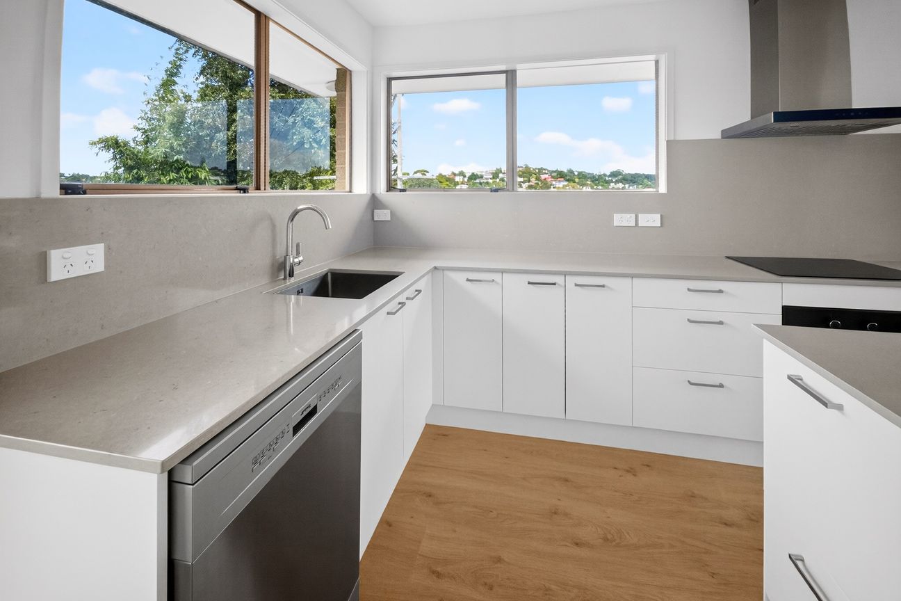 Convenient Living in Glenfield - Vista 2