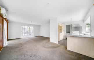 166B Hillside Road, Papatoetoe