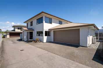 13A Beach Street, Whakatane