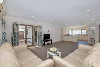 13A Beach Street, Whakatane