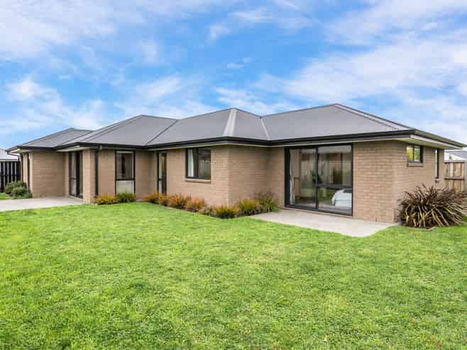 6 Sandsview Way, Rolleston