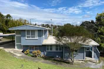 40 Verbena Road, Birkdale