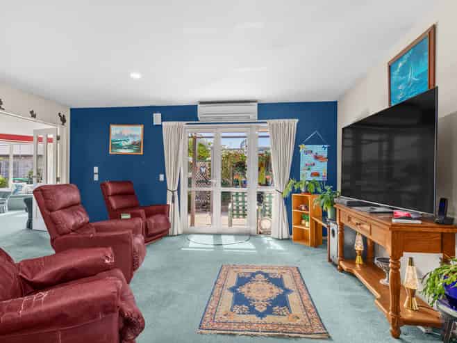 35 Orchard Drive, Alexandra