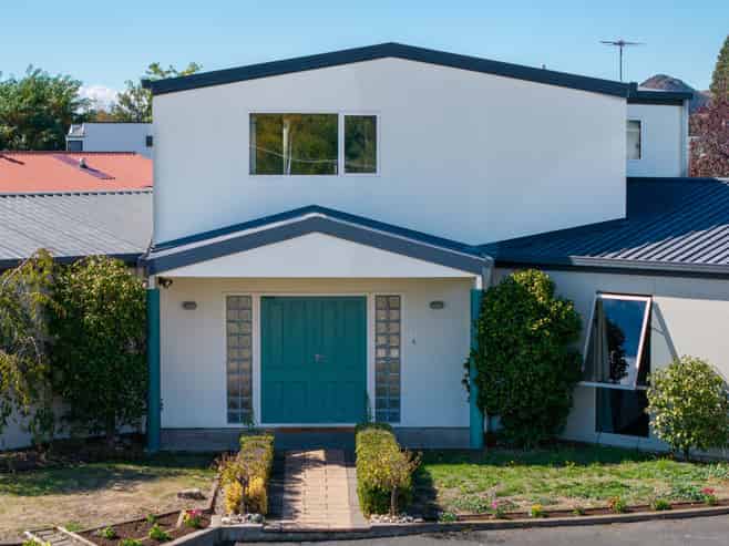 35 Orchard Drive, Alexandra