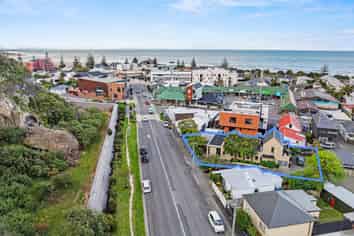 Landmark Commercial Opportunity in Sumner Village