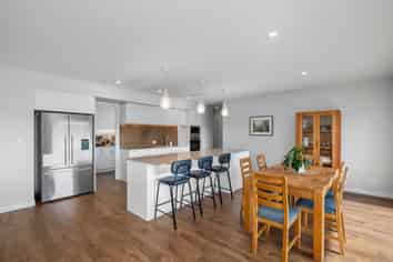 33 Dunkeld Drive, Papamoa