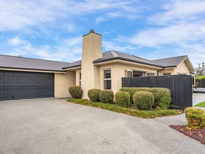 5 Millpark Place, Northwood