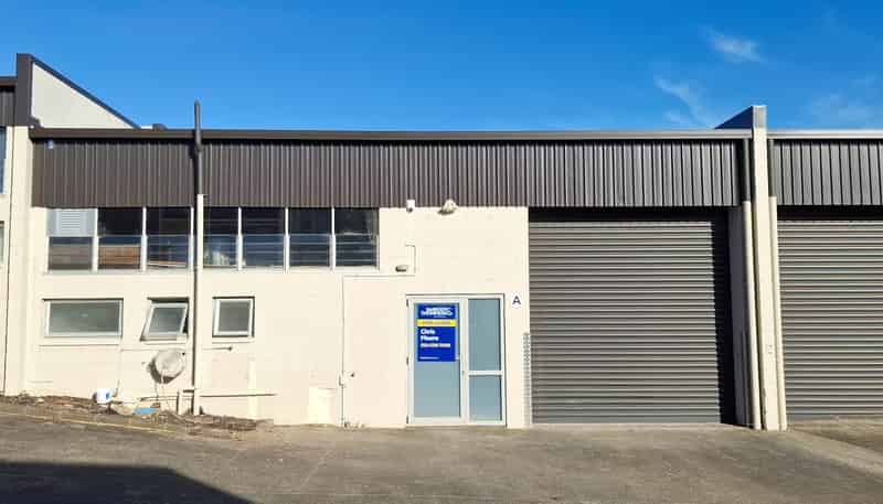 A2/ Foundry Road, Silverdale