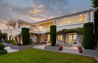 23 and 23A Balmoral Lane, Redcliffs