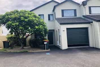 17/18 Alicante Ave, Manurewa