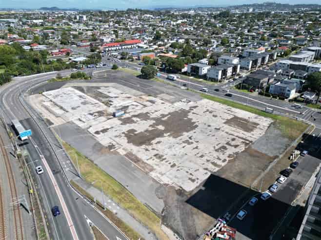 High-Profile Yard - Flexible Term & Sizes