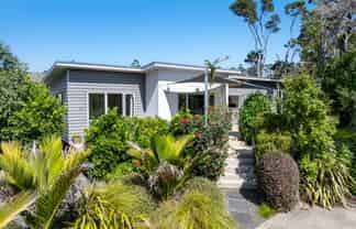 12 Albro Lane, Algies Bay