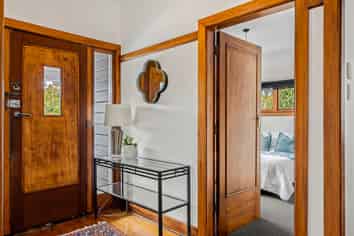 84 St Martins Road, Saint Martins