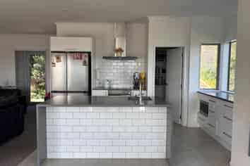 32 Maraetai Heights Road, Maraetai