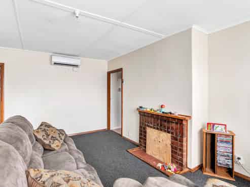 67 Tauhuri Street, Manaia