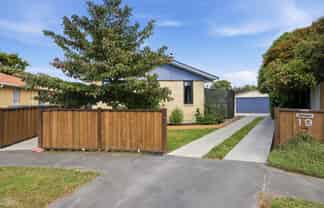 19 Daytona Place, Parklands