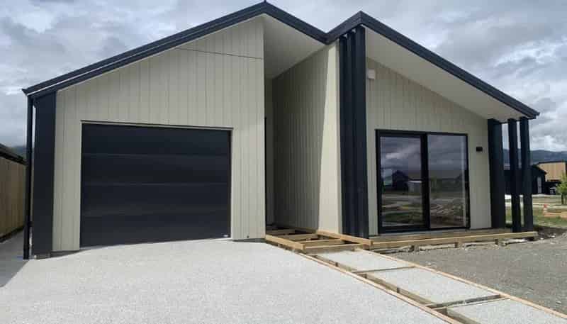 17 Guthrie Street, Lake Hawea