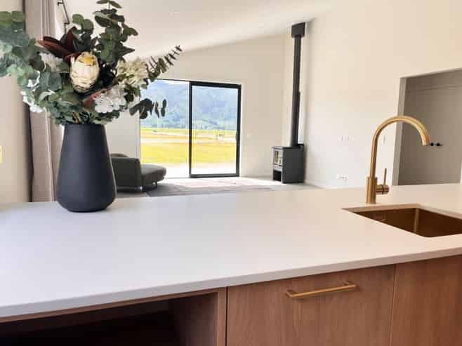 17 Guthrie Street, Lake Hawea