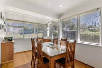 238 New Windsor Road, New Windsor