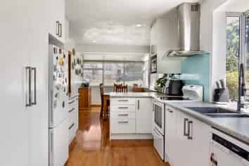 238 New Windsor Road, New Windsor