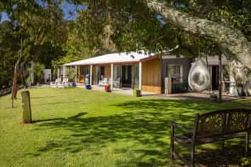 1162F Welcome Bay Road, Papamoa