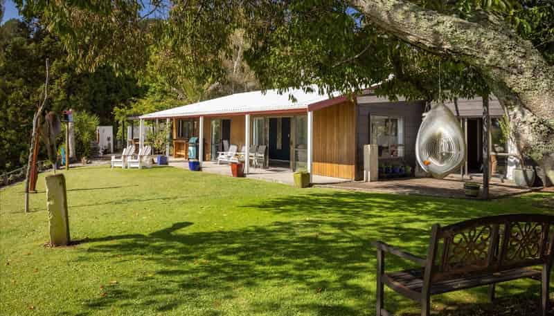 1162F Welcome Bay Road, Papamoa