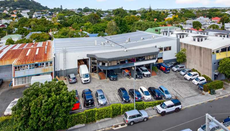 8-10 Haultain Street, Mount Eden