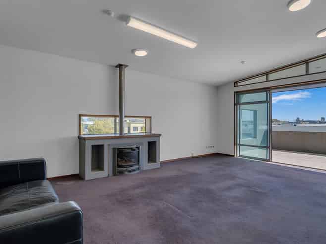 Versatile Premises in the heart of Middleton