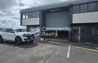 Refurbished Office/Warehouse With Profile