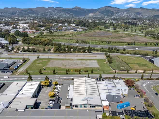 Versatile Premises in the heart of Middleton