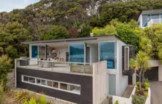 11B Walnut Place, Akaroa