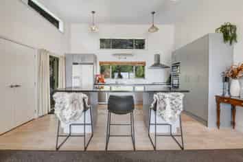 91 Mangakura Road, Helensville