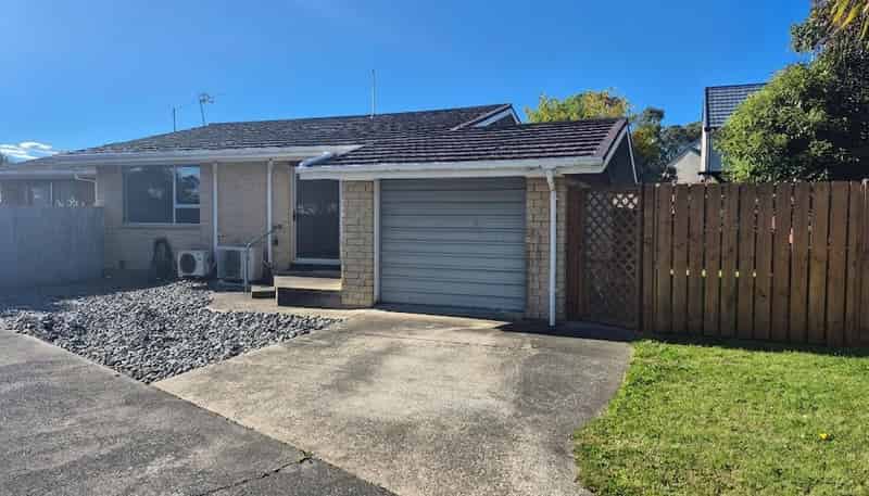 1/6 Bowman Place, Sockburn