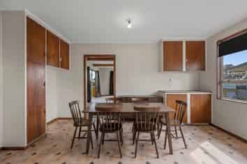 4 Cabot Place, Flaxmere