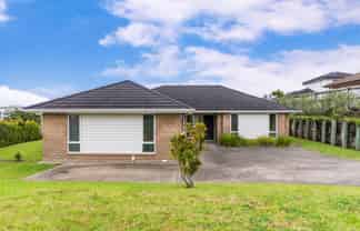 46 Anchorite Way, Red Beach