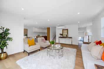 4/11 Rengarenga Rise, Fairview Heights