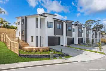 4/11 Rengarenga Rise, Fairview Heights