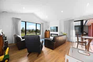 402 Lake Road, Horsham Downs