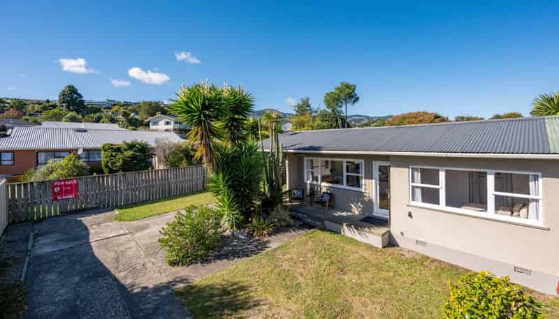 2/235 Annesbrook Drive, Wakatu