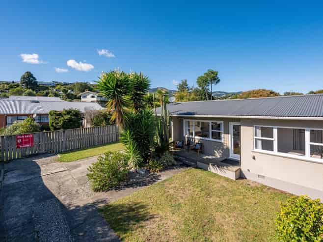 2/235 Annesbrook Drive, Wakatu
