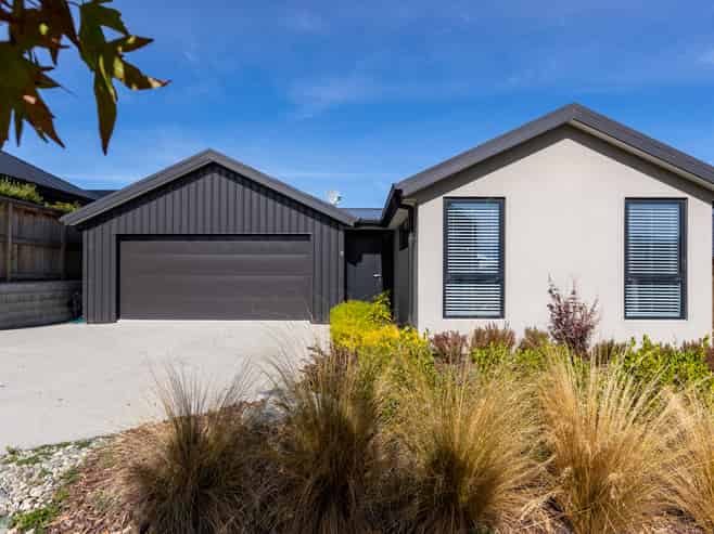 11 Till Street, Jacks Point