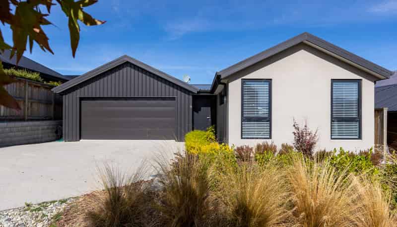 11 Till Street, Jacks Point