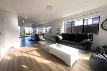 7 Empire Crescent, Papamoa